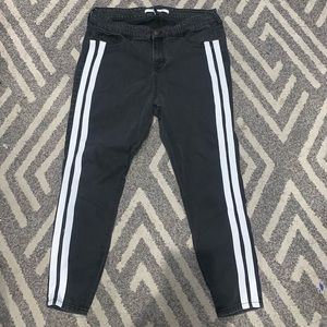 Size 16 in women’s, black white striped jeans.